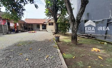 DIJUAL RUMAH DI NUSUKAN SURAKARTA