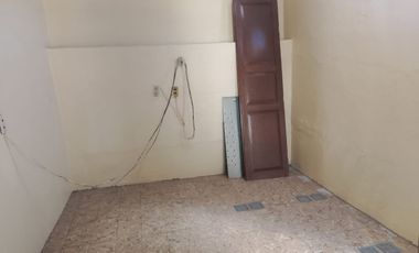 LOCAL COMERCIAL EN RENTA DE 100M2 EN EL CENTRO DE LA CIUDAD DE QRO