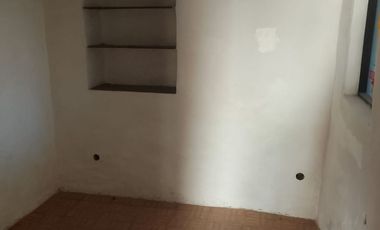 LOCAL COMERCIAL EN RENTA DE 100M2 EN EL CENTRO DE LA CIUDAD DE QRO