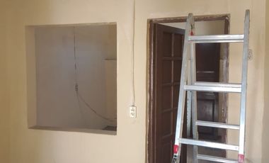 LOCAL COMERCIAL EN RENTA DE 100M2 EN EL CENTRO DE LA CIUDAD DE QRO