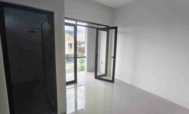 Jual Rumah Baru 2 Lantai Gaya Scandinavian Sebuah Cluster di Antapani Tengah