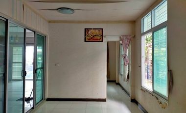 Quick Sale!! Best Value! 2-Story Detached House for Sale at Chonlada Village, Khon Kaen. Reduce from 3.7 m. to 3.2 m