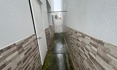 URBANIZACION NAPOLI VIA SALITRE ALQUILO PRECIOSA VILLA DOS PLANTAS, TRES DORMITORIOS,  ACABADOS MODERNOS.