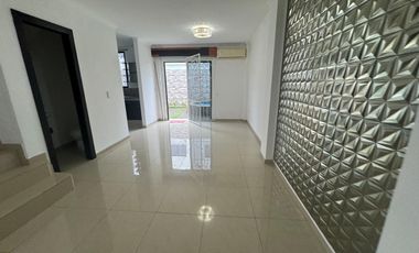 URBANIZACION NAPOLI VIA SALITRE ALQUILO PRECIOSA VILLA DOS PLANTAS, TRES DORMITORIOS,  ACABADOS MODERNOS.