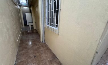 URBANIZACION NAPOLI VIA SALITRE ALQUILO PRECIOSA VILLA DOS PLANTAS, TRES DORMITORIOS,  ACABADOS MODERNOS.