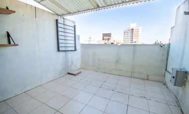VENTA - Duplex de un dormitorio con balcón terraza.