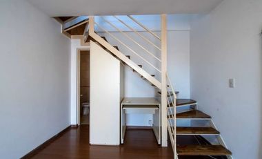 VENTA - Duplex de un dormitorio con balcón terraza.