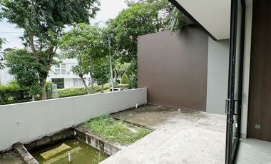 Dijual Rumah baru Gress termurah di kelasnya di Pakuwon City