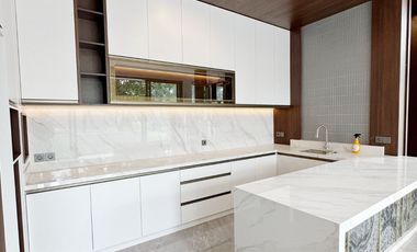 Dijual Rumah baru Gress termurah di kelasnya di Pakuwon City