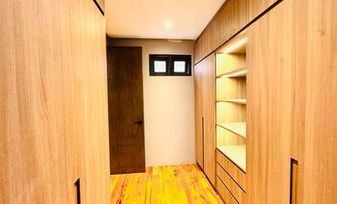 Alluring 4-storey 4-Bedroom Townhouse for Sale in Little Baguio, San Juan City