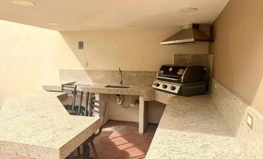 Residencia de lujo en Santa Lucía | 504 m² construcción | Recámara en planta baja