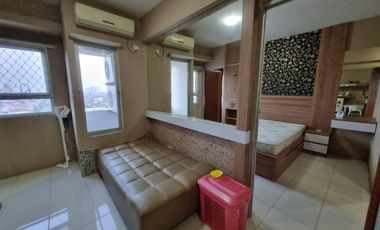 Dijual atau Disewakan Apartemen 3 BR Puncak Kertajaya Full Furnish