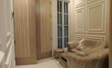 Rumah 1 M an Dalam Cluster Akses 2 Mobil Pinggir jalan raya Jagakarsa Jakarta selatan