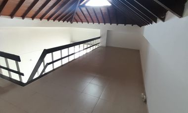 ARRIENDO LOCAL MARSELLA REAL – BUCARAMANGA