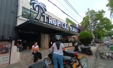 ARRIENDO LOCAL COMERCIAL  CUADRA PLAY  CABECERA