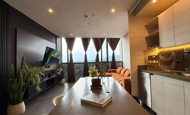 Amoblado HERMOSO dúplex alto de palmas