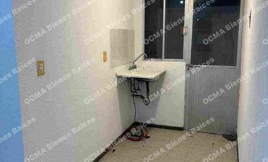 DEPARTAMENTO DUPLEX EN VENTA, EN PRIVADA, EN SAUCES I,  A 15 MIN DEL AEROPUERTO DE TOLUCA