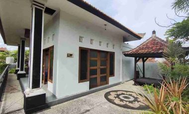 BUC Villa 3 are pengubengan kauh SHM PBG Lengkap zona Kuning bebas banjir ready for renovation