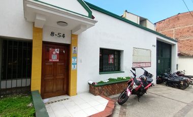 ARRIENDO BODEGA -ALMACEN Y OFICINAS