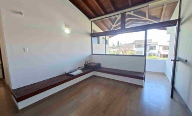 Venta Linda  casa Valle de los Chillos