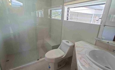 Venta Linda  casa Valle de los Chillos