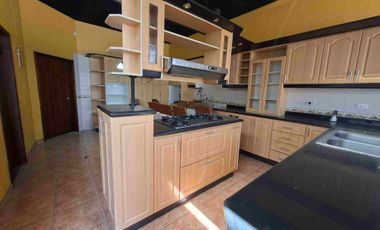 Venta Linda  casa Valle de los Chillos