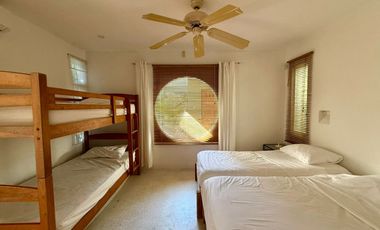 Casa Chocolate – Villa con Vista al Campo de Golf en Club Real, Playacar Fase II