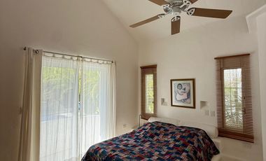 Casa Chocolate – Villa con Vista al Campo de Golf en Club Real, Playacar Fase II