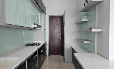 3 BEDROOMS MINI PENTHOUSE APARTMENT IN KEMANG AREA KEMANG VILLAGE RESIDENCE