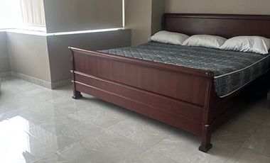 Se alquila departamento amoblado 2 dormitorios, Torres del Hilton Colon, GuayaquilS