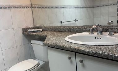 Se alquila departamento amoblado 2 dormitorios, Torres del Hilton Colon, GuayaquilS