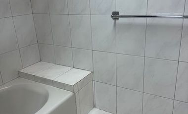 Se alquila departamento amoblado 2 dormitorios, Torres del Hilton Colon, GuayaquilS