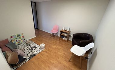 Inmejorable Ubicación A La Salida De Metro Pedro De Valdivia