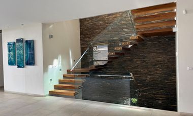 CASA EN PUERTA LAS LOMAS