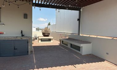 CASA EN PUERTA LAS LOMAS