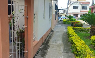 DEPARTAMENTO EN ALQUILER EN CDLA. LAS BRISAS