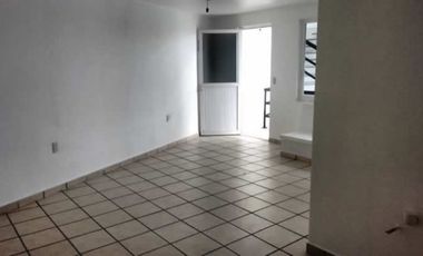 Edificio en renta, ideal para escuela, consultorio u oficina