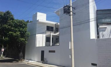 Edificio en renta, ideal para escuela, consultorio u oficina
