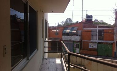 Edificio en renta, ideal para escuela, consultorio u oficina