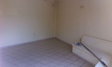 Edificio en renta, ideal para escuela, consultorio u oficina