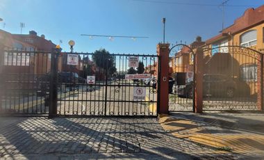 Casa duplex amueblada en renta en Arboledas San Miguel, Cuatitlan Izcalli, Estado de México.