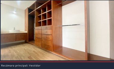 VENTA DE HERMOSA CASA EN LOMAS DE ANGELOPOLIS !!!