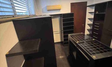 Departamento de Venta en Tenis Club