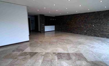 Departamento de Venta en Tenis Club