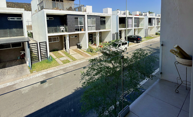 CASA EN VENTA PRIVADA BAMBU ZAPOPAN JALISCO