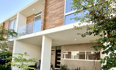 CASA EN VENTA PRIVADA BAMBU ZAPOPAN JALISCO