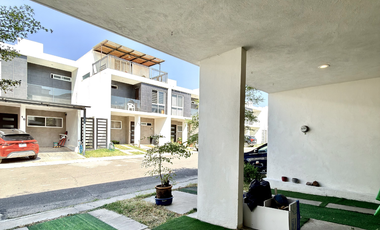 CASA EN VENTA PRIVADA BAMBU ZAPOPAN JALISCO