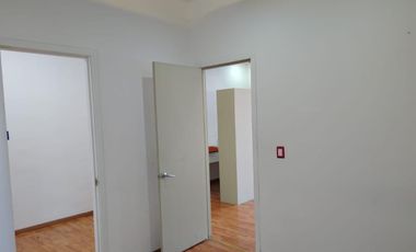 Local comercial en renta – 48 m² | Primer piso | Seguridad y servicios incluidos