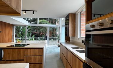 Apartamento en el poblado por el tesoro