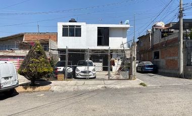 CASA EN VENTA A DOS CUADRAS DE ESTEBAN DE ANTUÑANO, COLONIA AMPLIACIÓN REFORMA, IDEAL PARA PROYECTO DE DEPARTAMENTOS, LA CASA ESTÁ EN ESQUINA